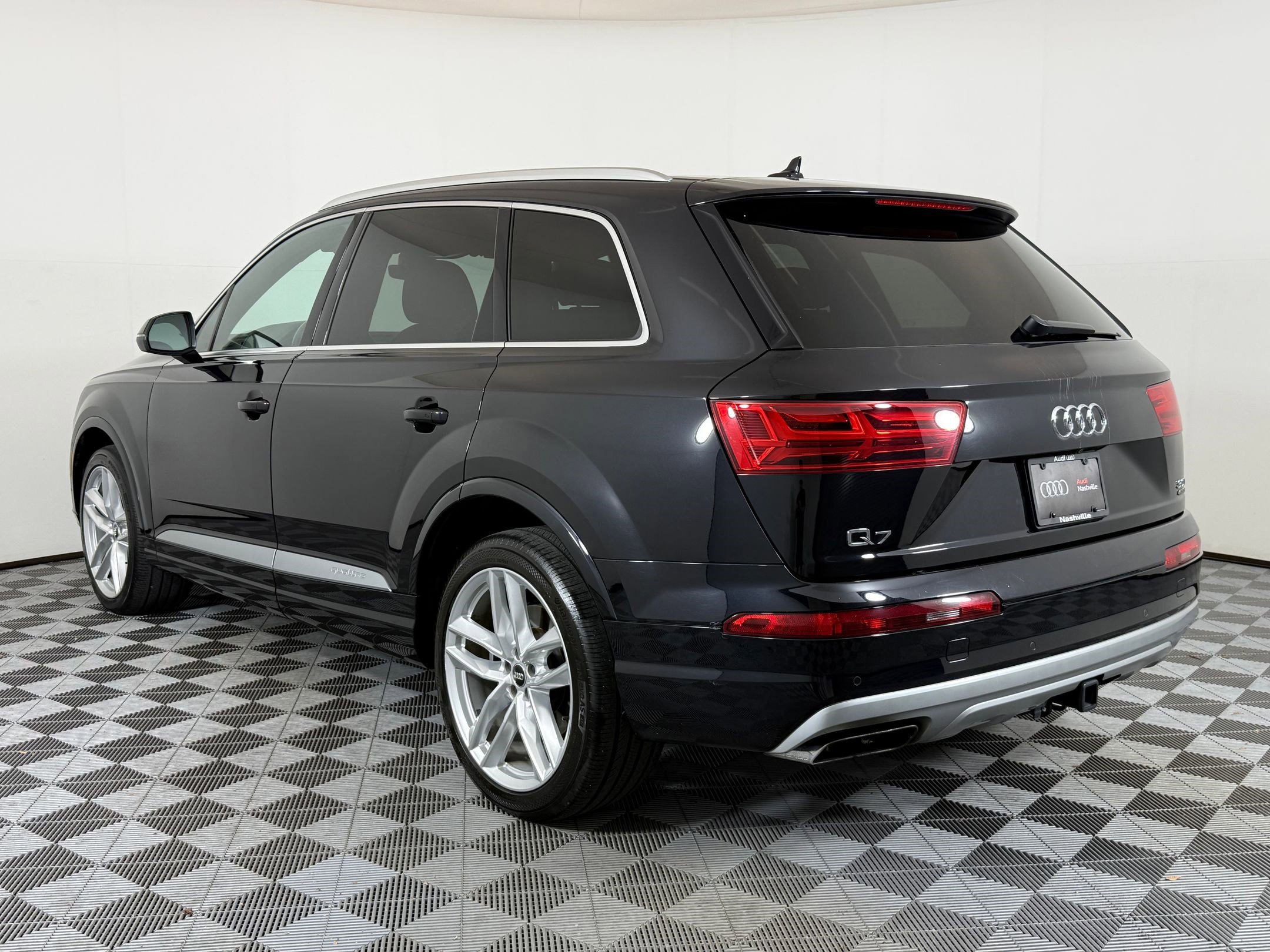 2018 Audi Q7 Prestige photo 3