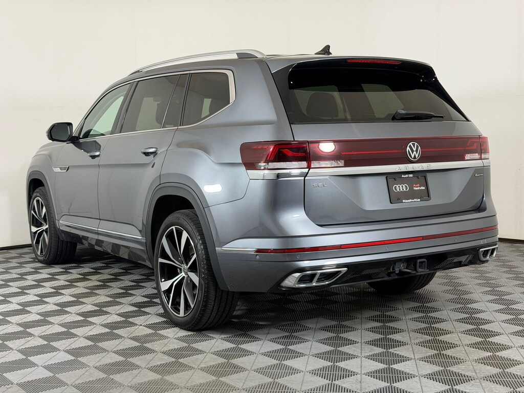 Used 2024 Volkswagen Atlas 2.0T SEL Premium R-Line SUV