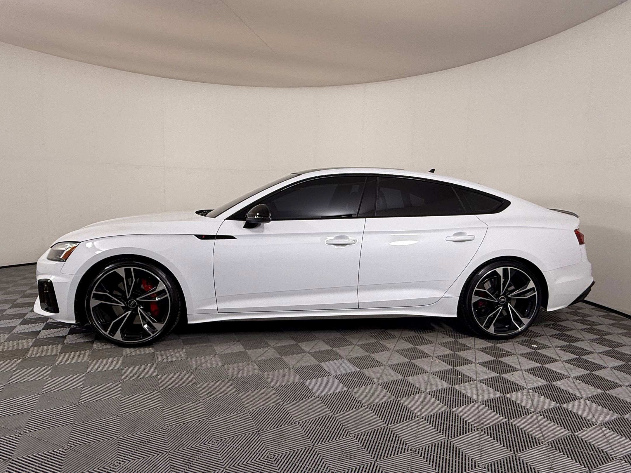 2024 Audi S5 Premium Plus photo 2