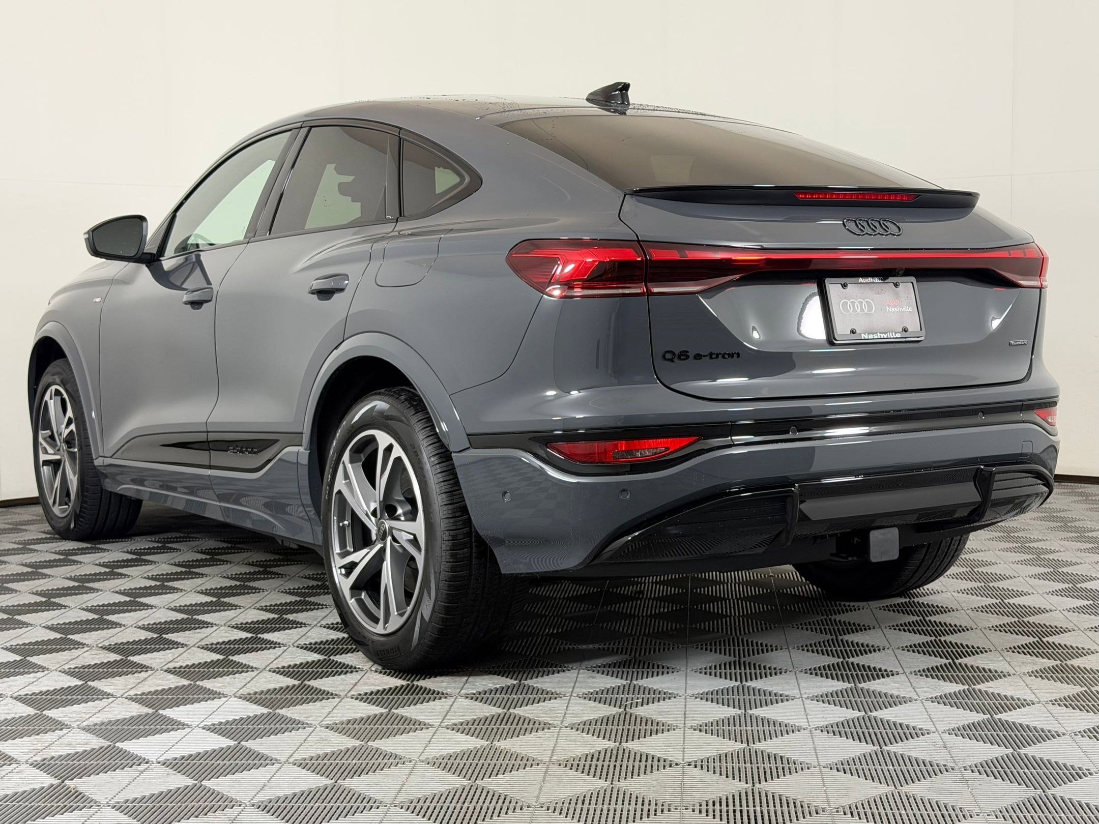 Q6 E-tron Sportback Premium Plus SUV