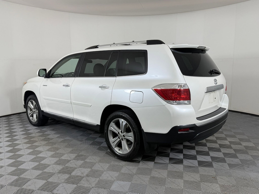 Used 2013 Toyota Highlander Limited SUV