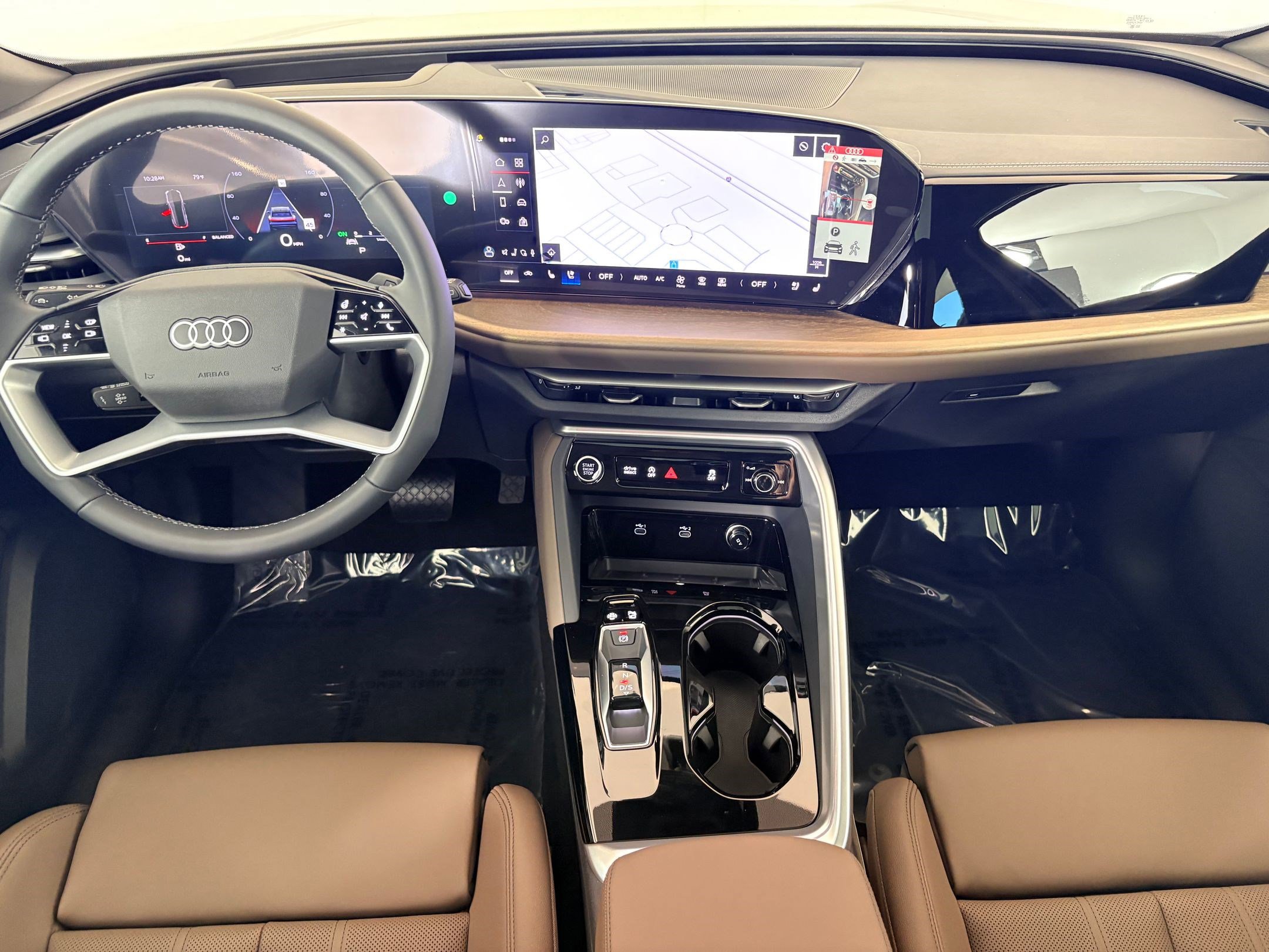 2025 Audi Q5 2.0T Premium Plus photo 4