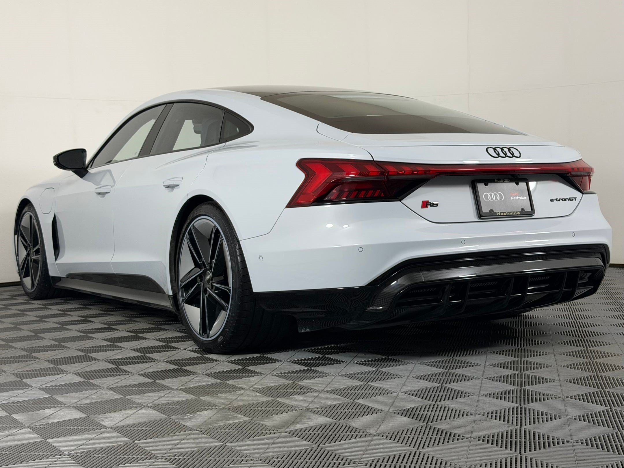 RS E-tron GT Quattro Sedan