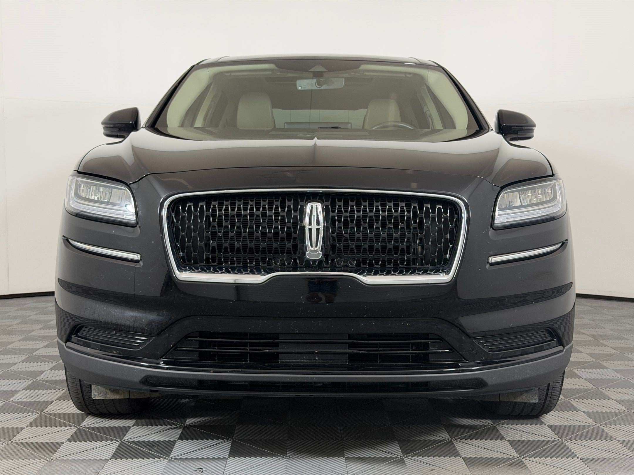 Nautilus Reserve SUV
