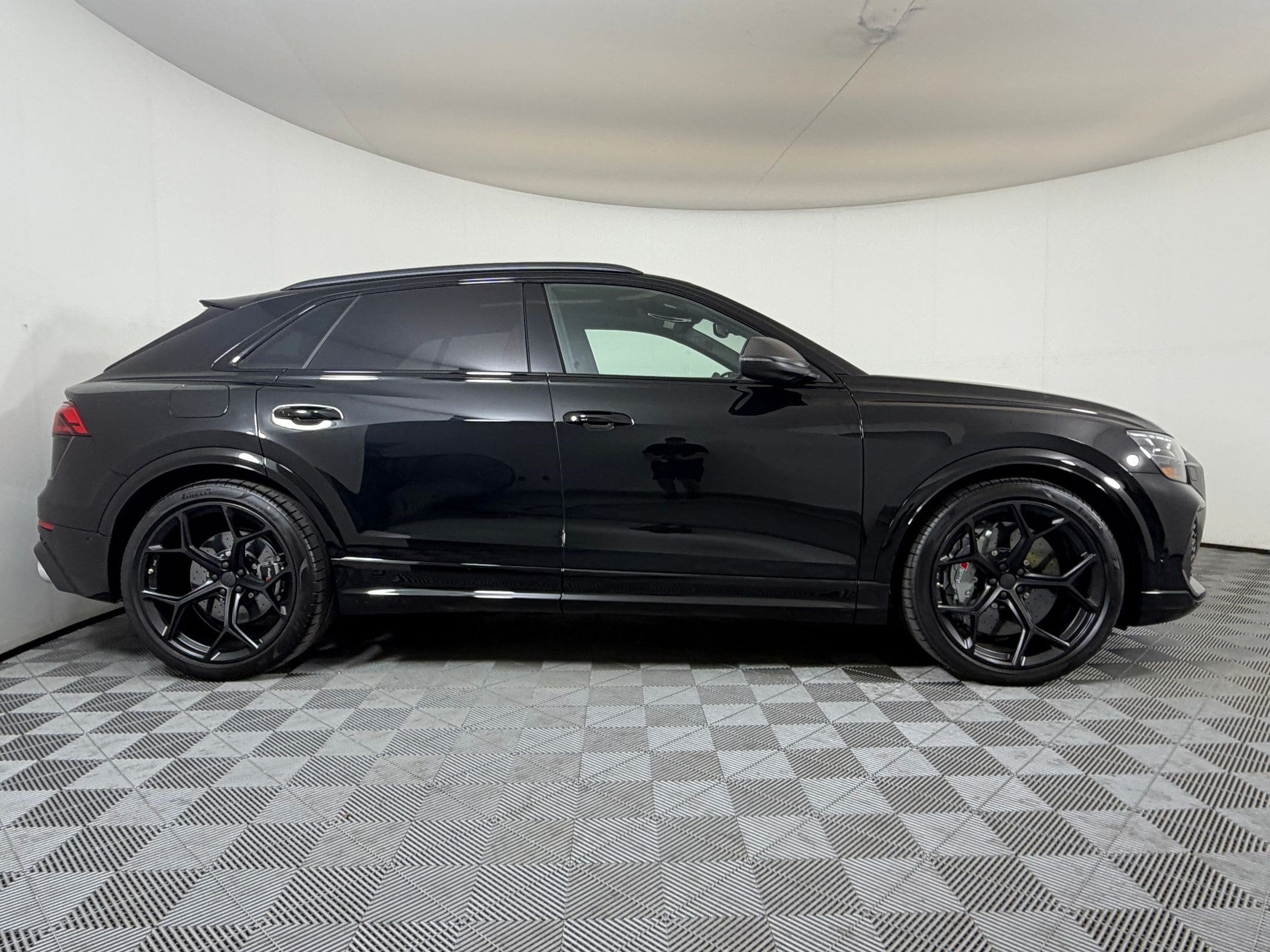 RS Q8 Performance SUV