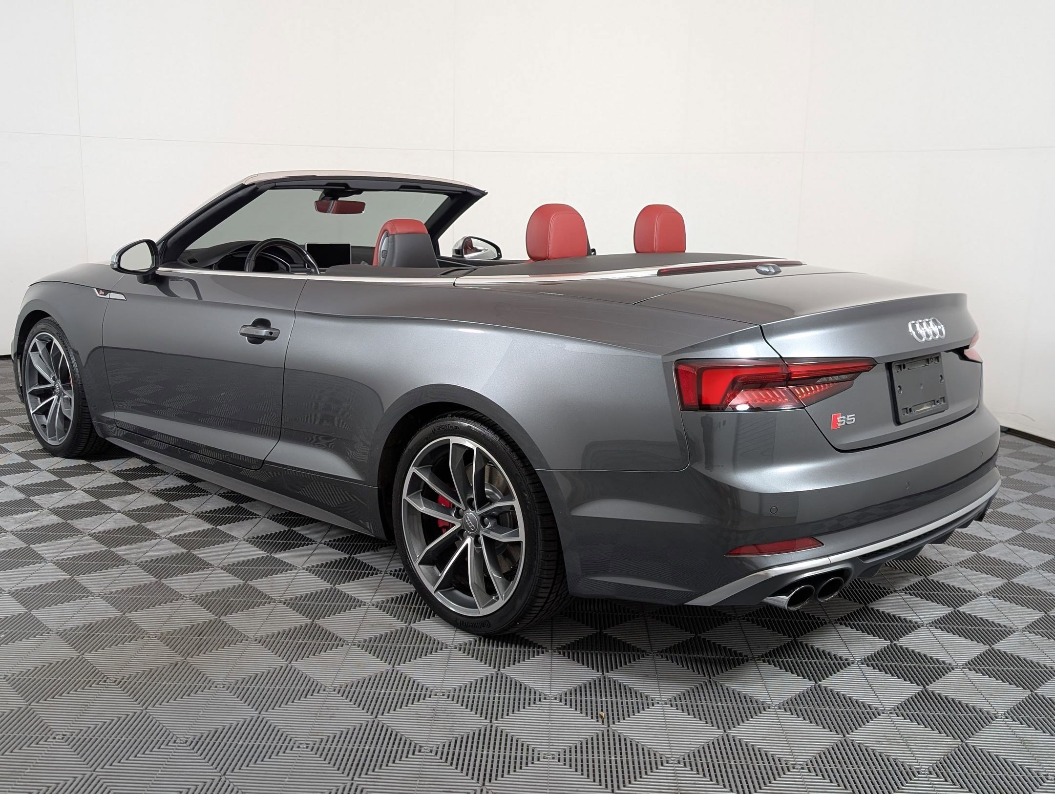 2018 Audi S5 Premium Plus photo 3