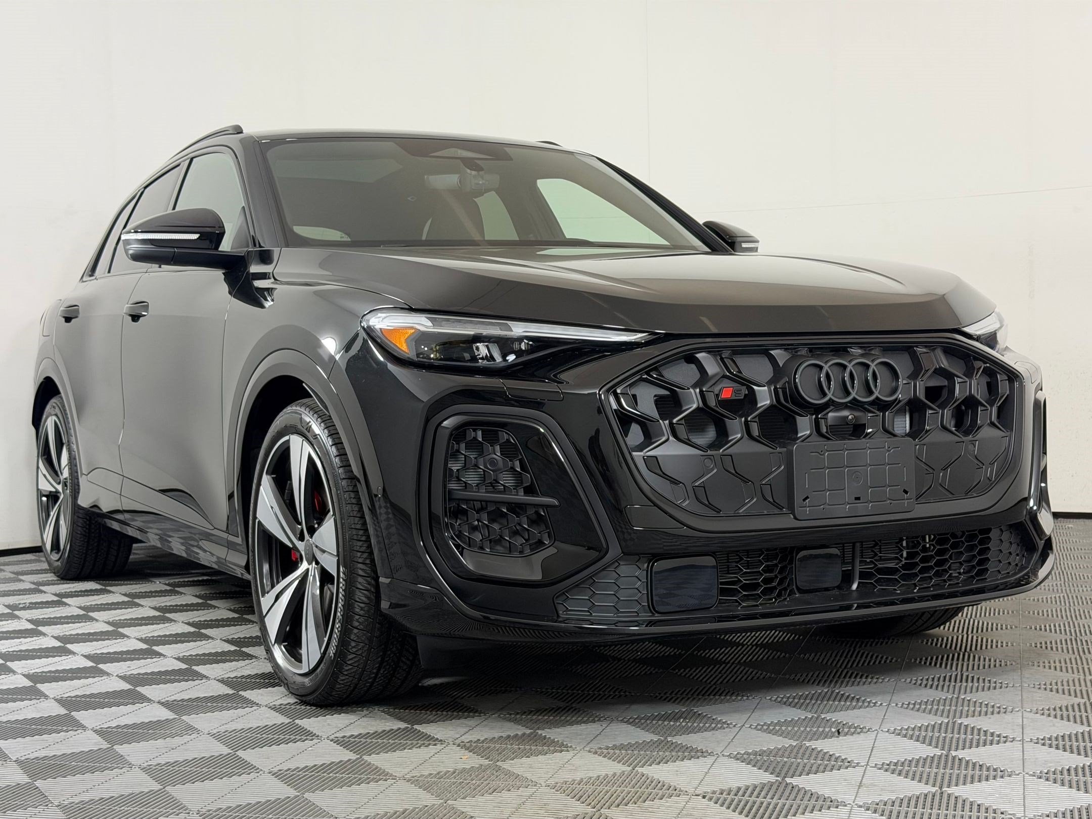 2026 Audi SQ5 Prestige SUV