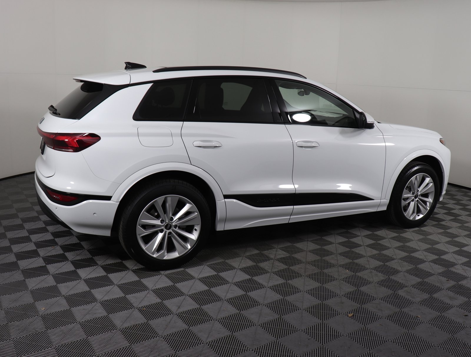 New 2025 Audi Q6 e-tron for Sale in Brentwood & Downtown