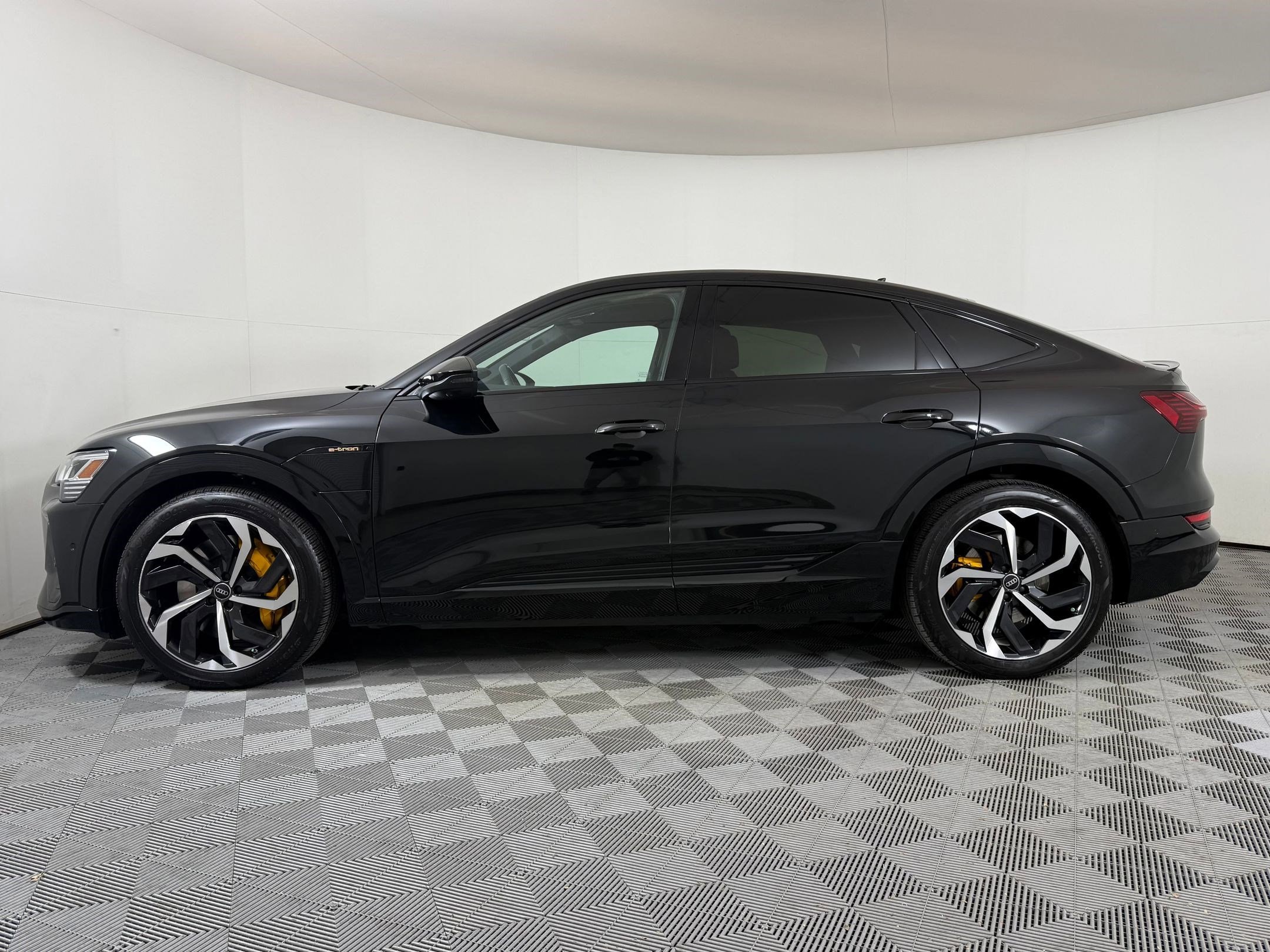 Certified 2023 Audi e-tron Sportback Premium Plus with VIN WA12AAGEXPB014087 for sale in Brentwood, TN