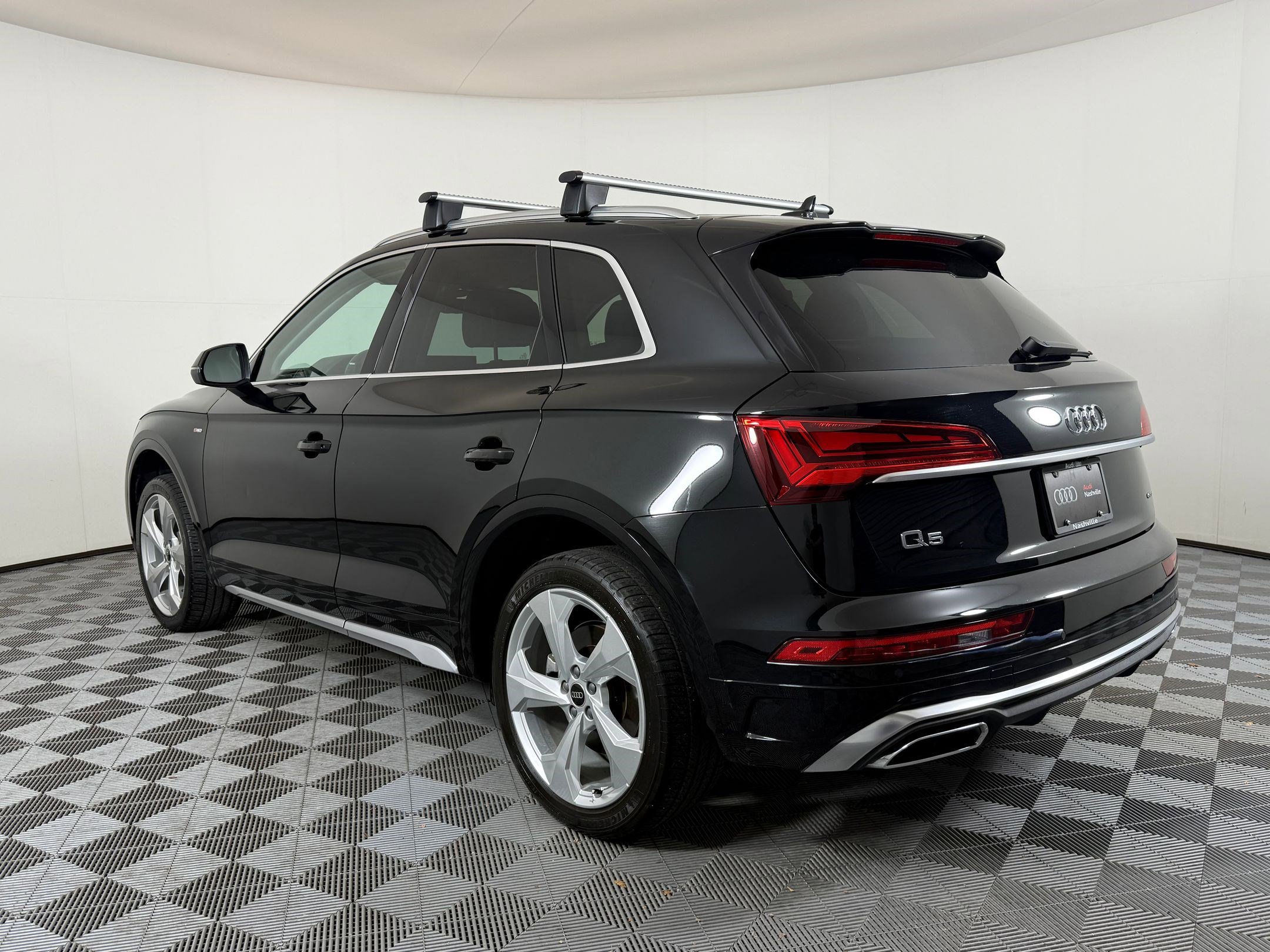 2022 Audi Q5 S line Premium Plus photo 3