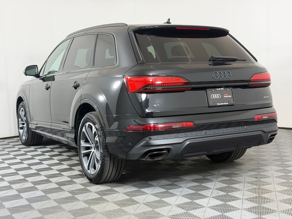 Used 2026 Audi Q7 Premium SUV