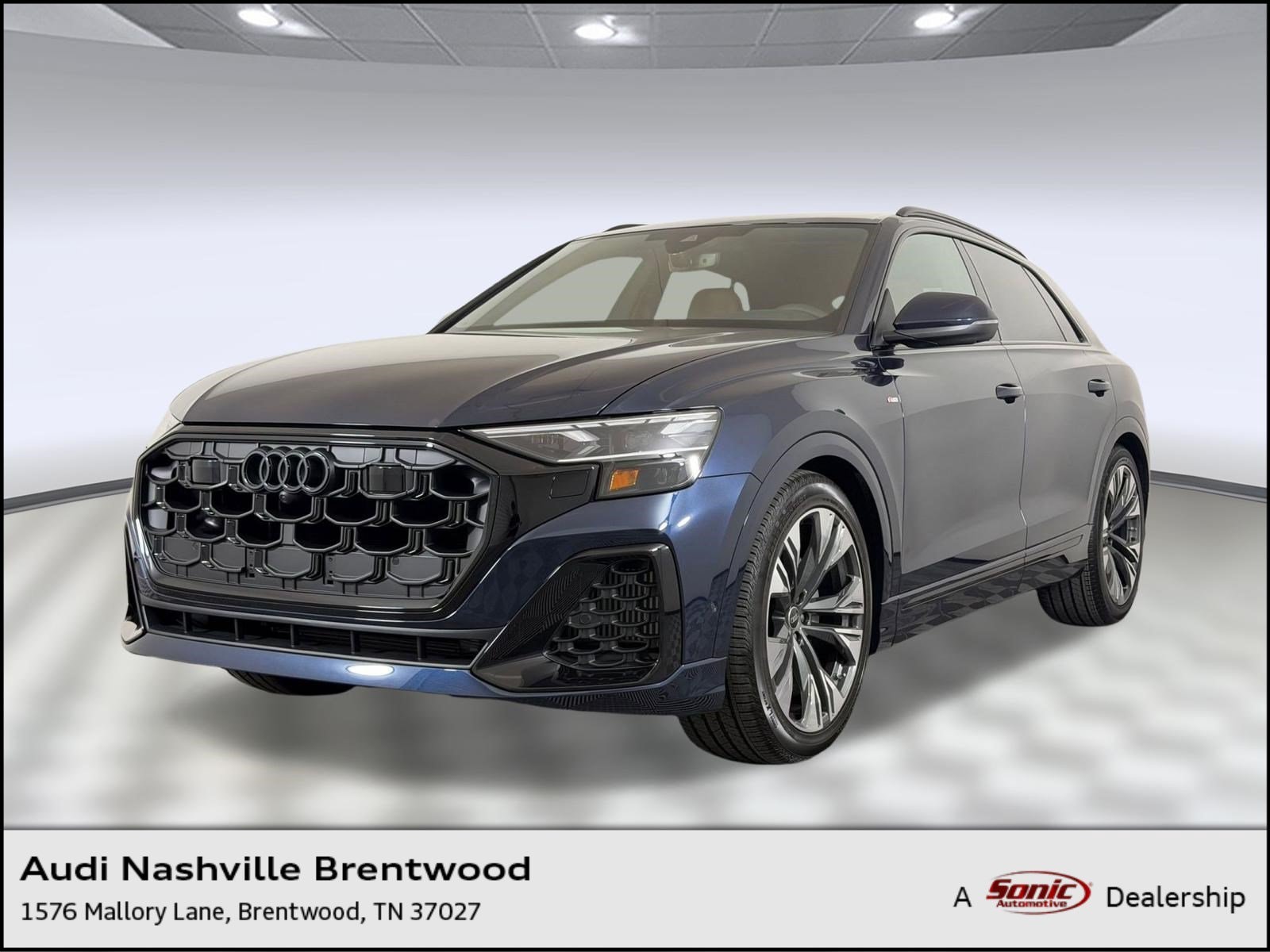 Q8 Premium Plus SUV