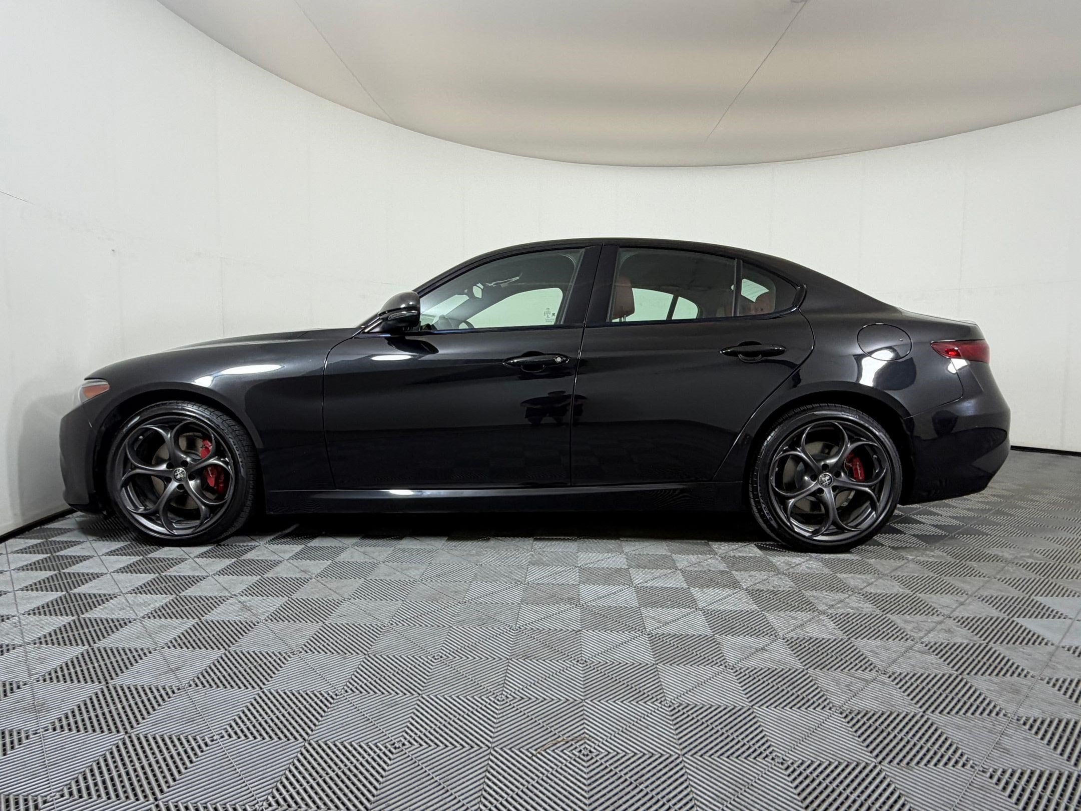 Giulia Ti Sport Sedan
