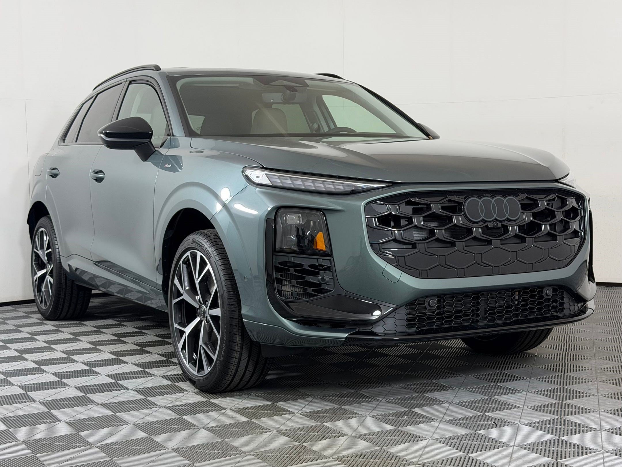 Q3 S Line SUV