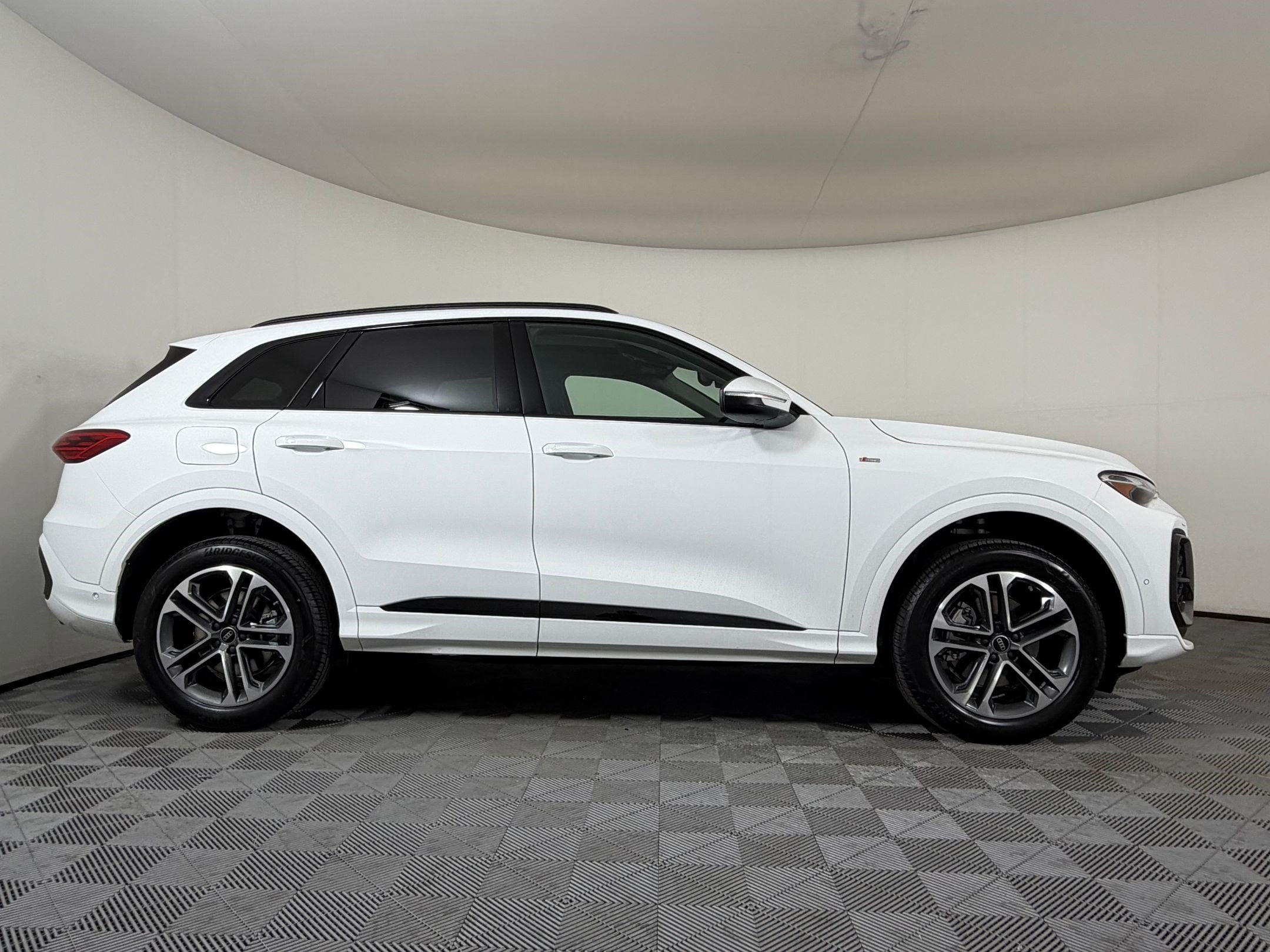 2026 Audi Q5 Premium SUV