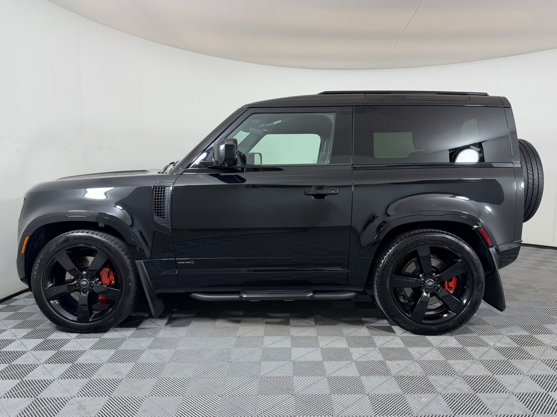 2023 Land Rover Defender 90 X SUV