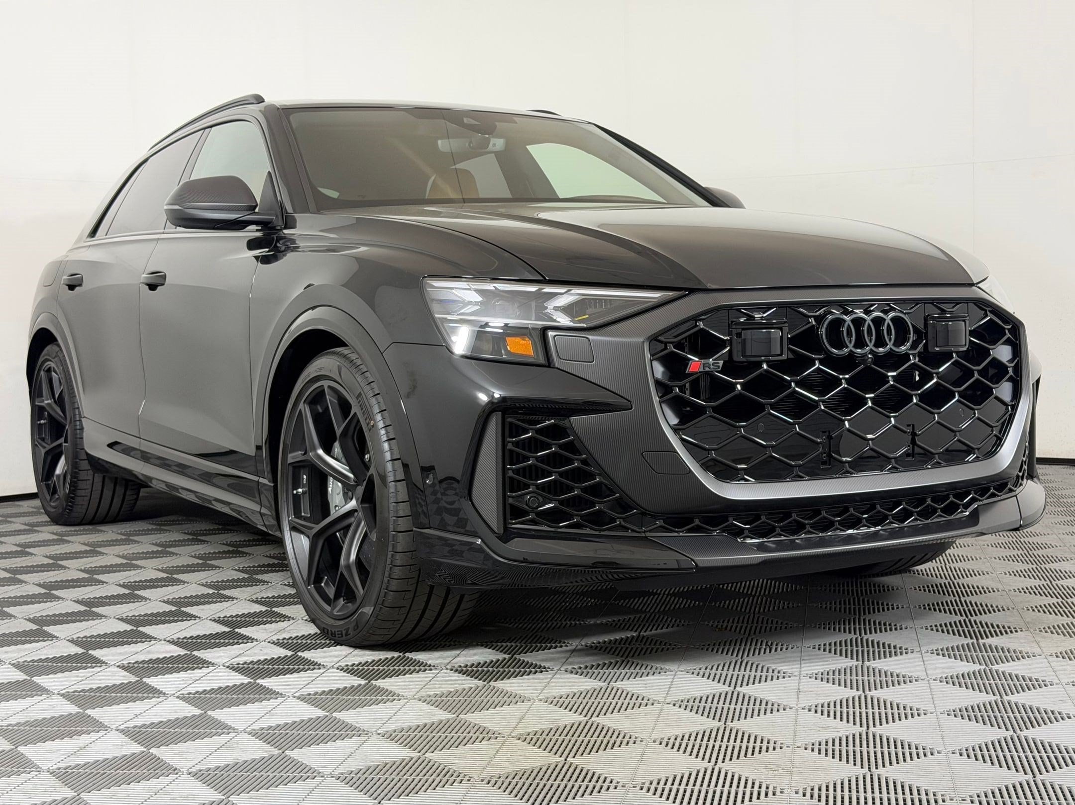 RS Q8 Performance SUV