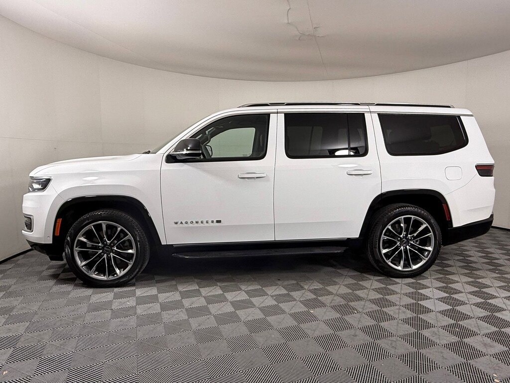 2023 Jeep Wagoneer Series II photo 2