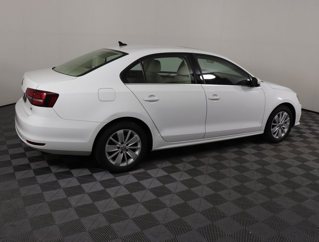 Used 2016 Volkswagen Jetta SE with VIN 3VWD67AJ9GM377236 for sale in Brentwood, TN