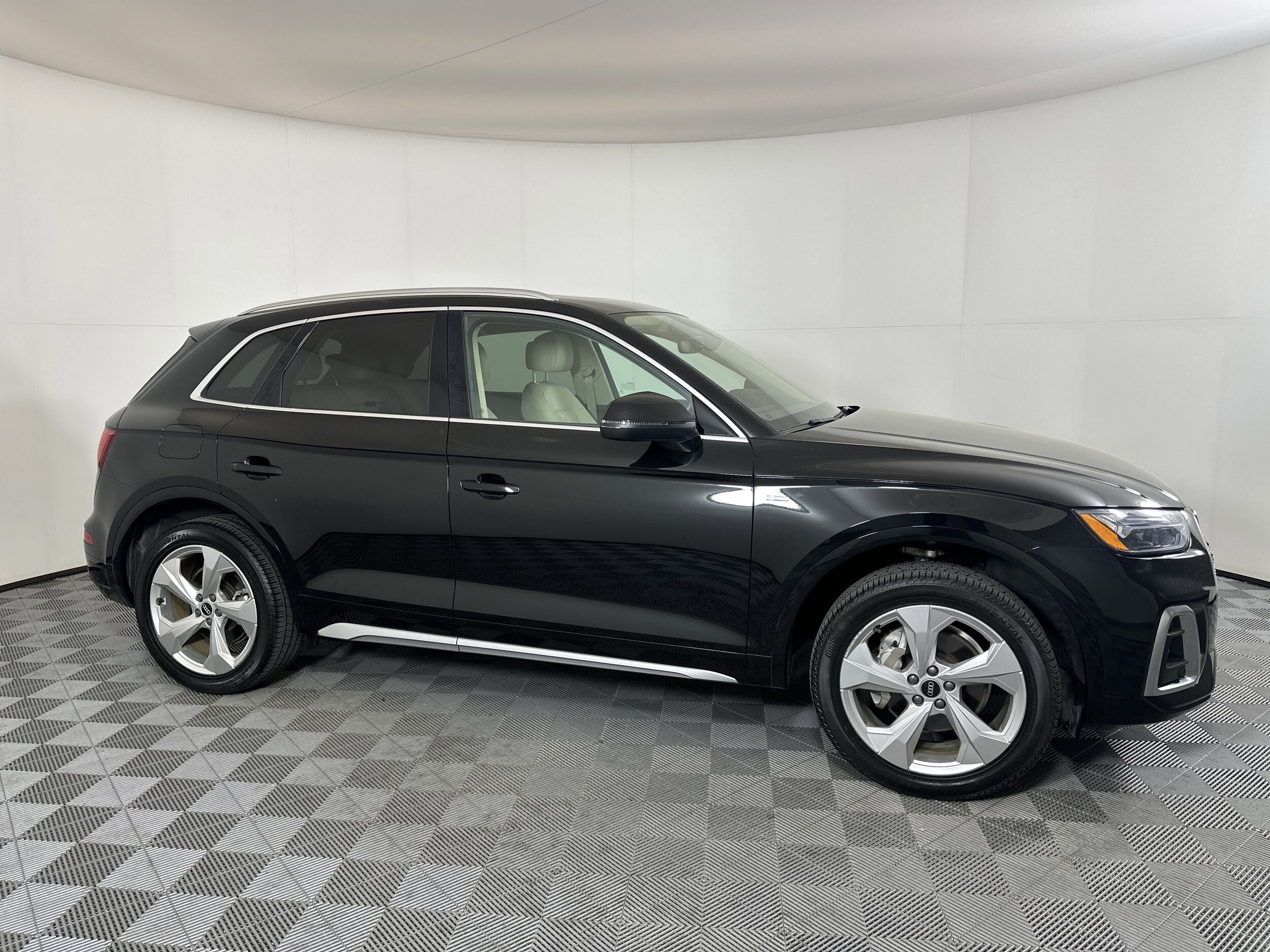 Used 2022 Audi Q5 For Sale near Nashville TN | Stock: PN2042038 Used 2022 Audi Q5 For Sale near Nashville TN | Stock: PN2042038
