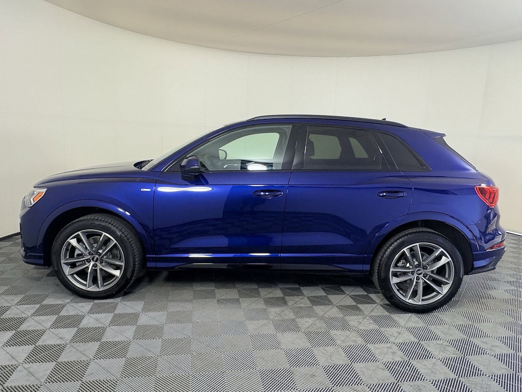 New 2025 Audi Q3 45 S line Premium SUV
