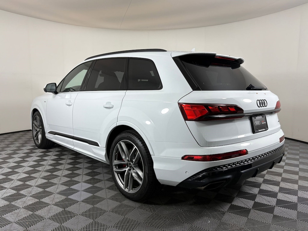 New 2026 Audi Q7 55 Prestige SUV