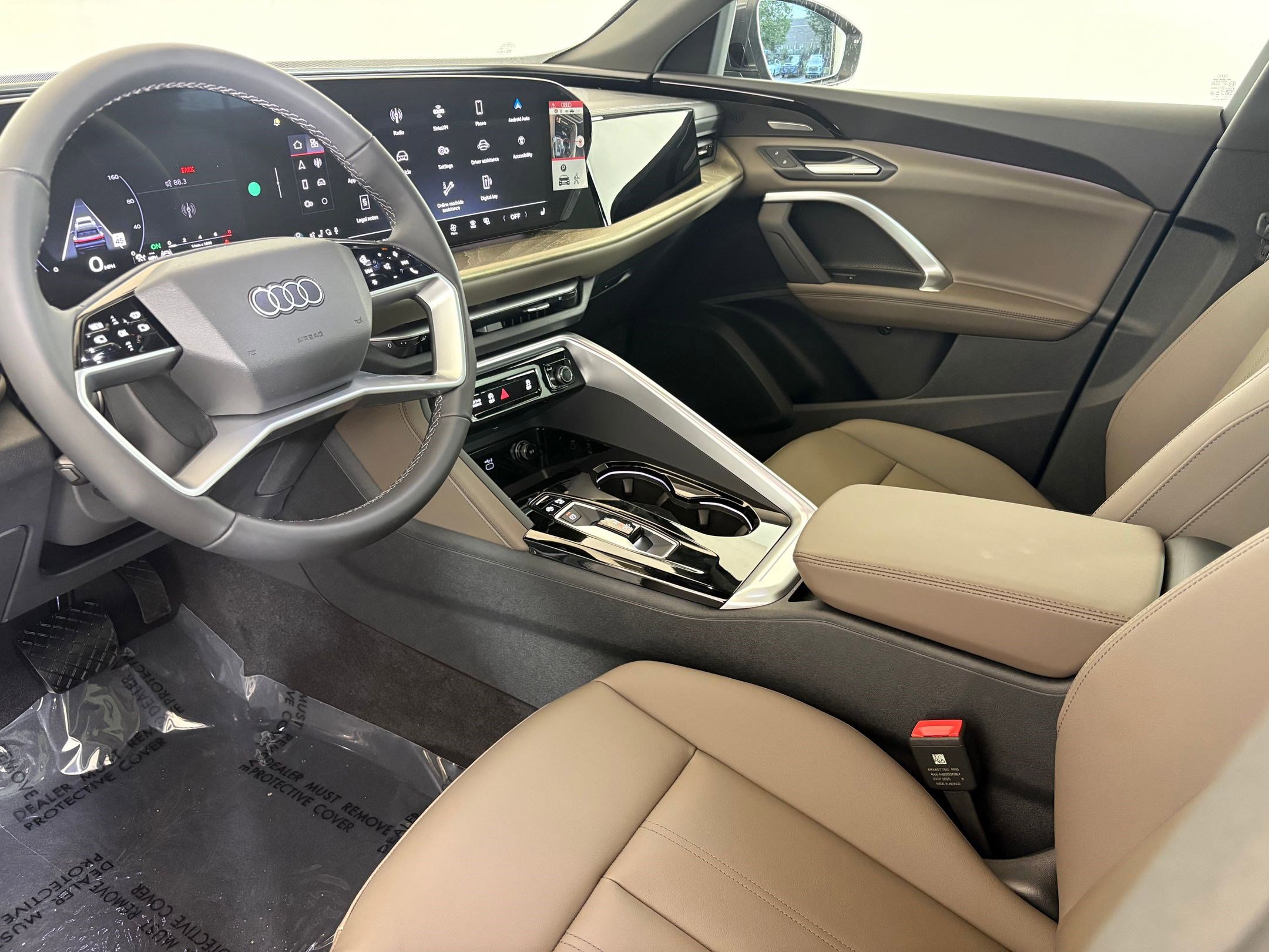 2025 Audi Q5 2.0T Premium Plus photo 4