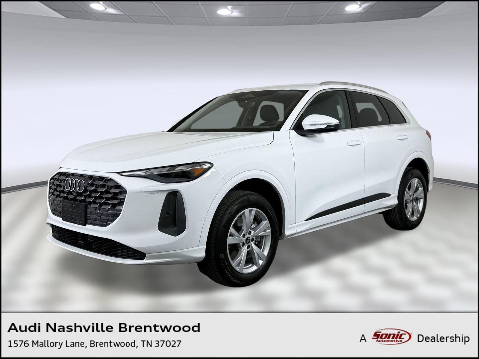 2025 Audi New Q5 Premium's photo