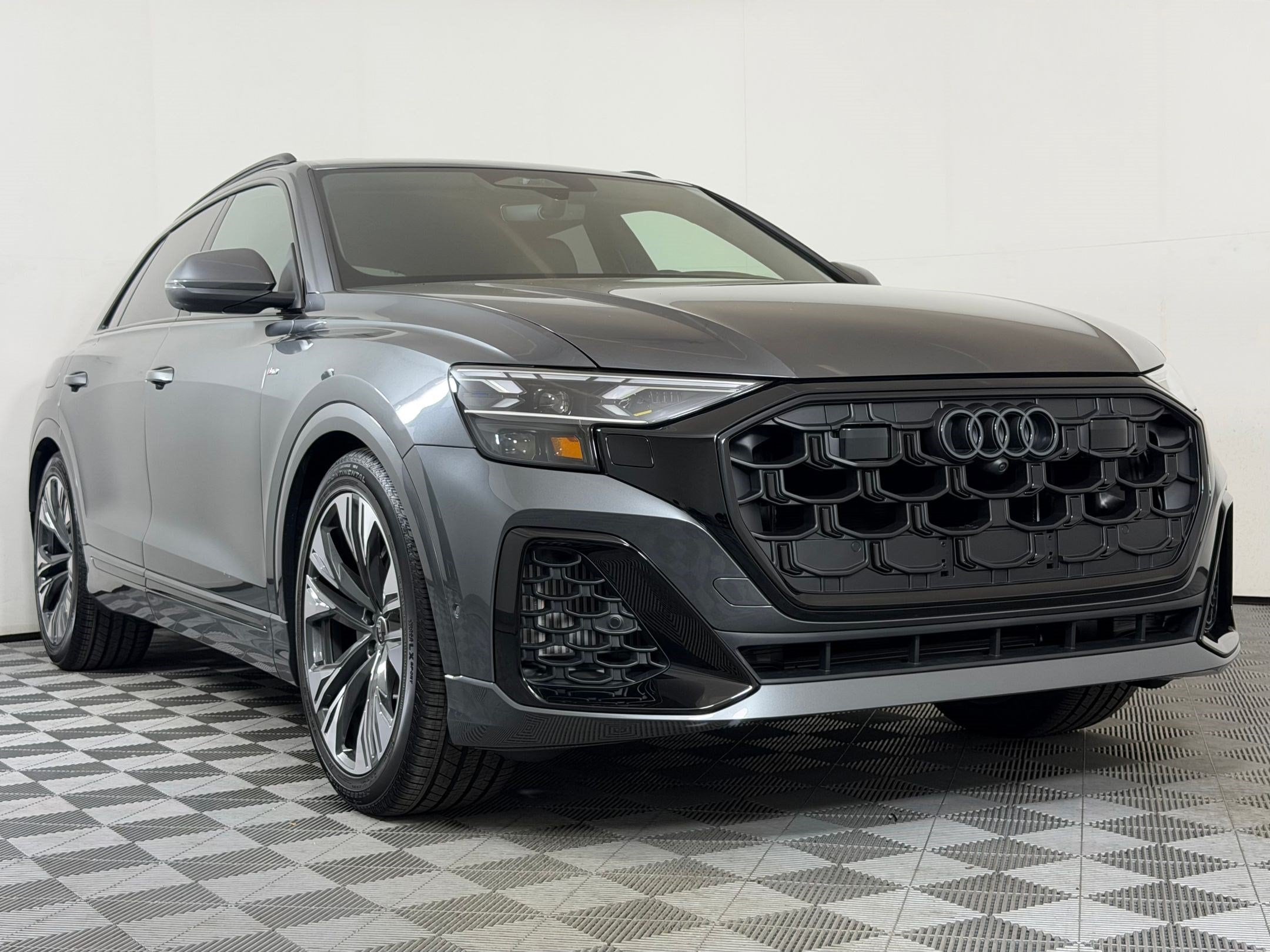 2027 Audi Q8 Prestige SUV