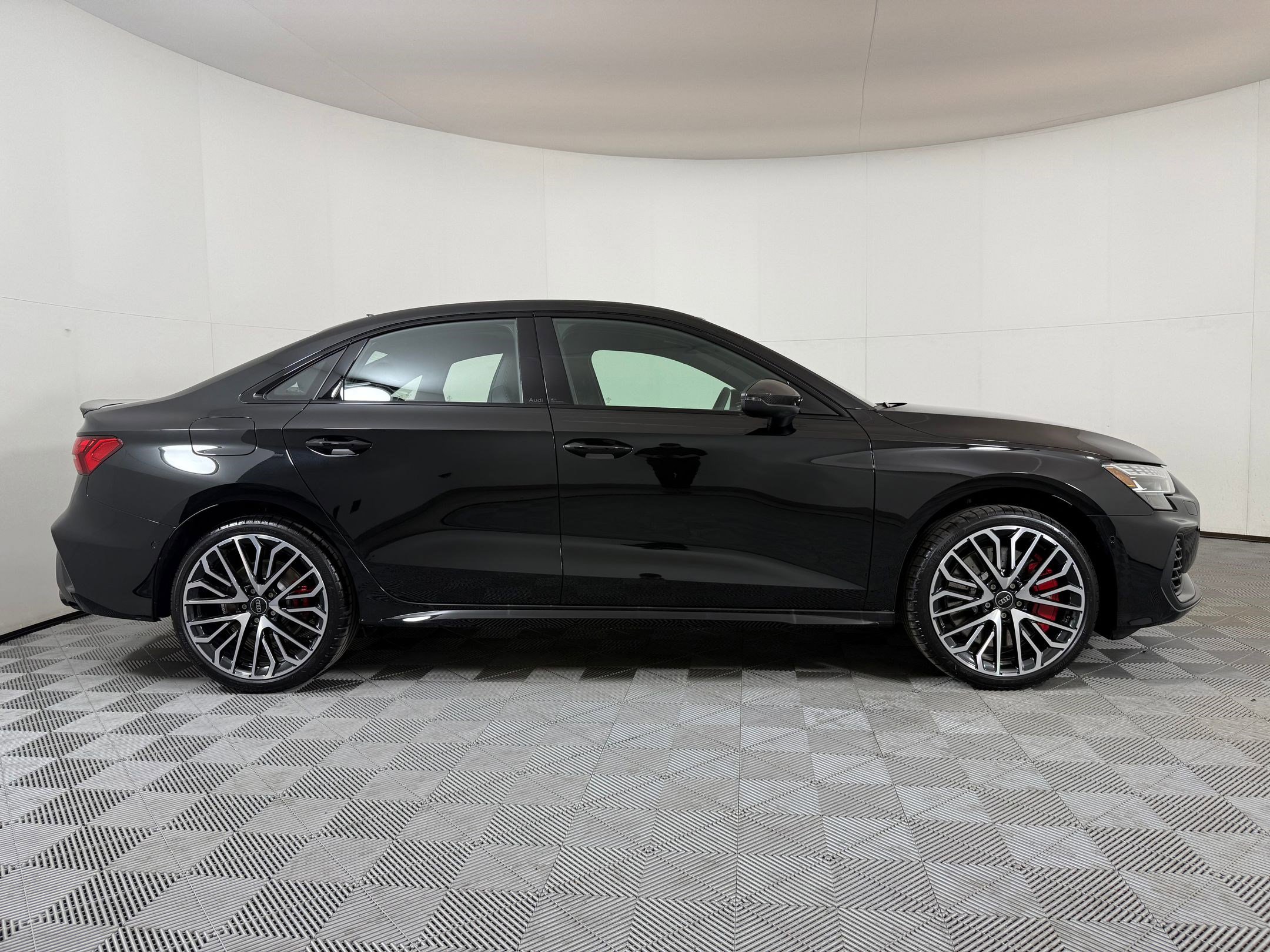 S3 Quattro Sedan
