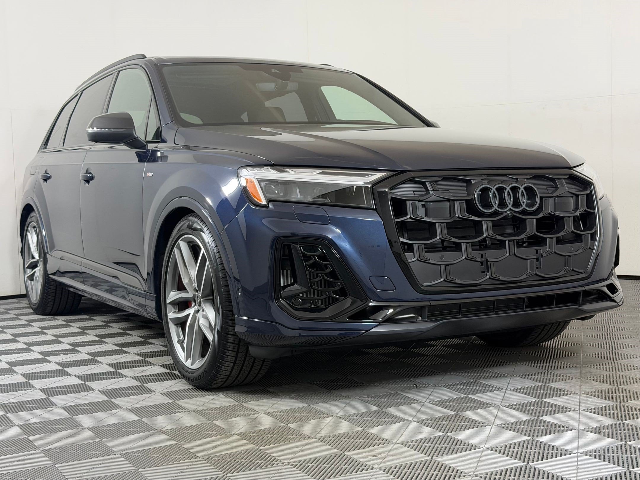 2026 Audi Q7 Prestige SUV