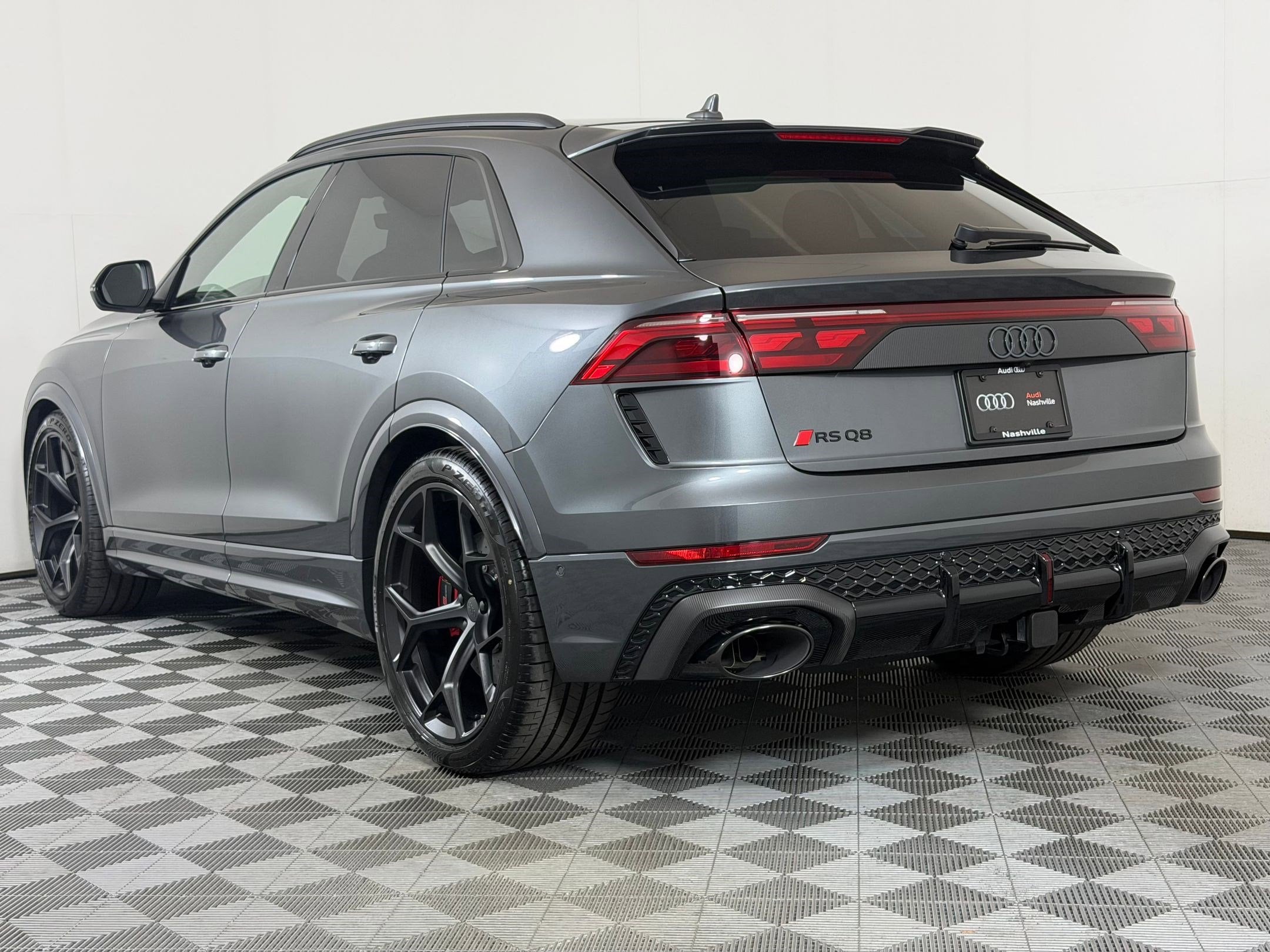 RS Q8 Performance SUV
