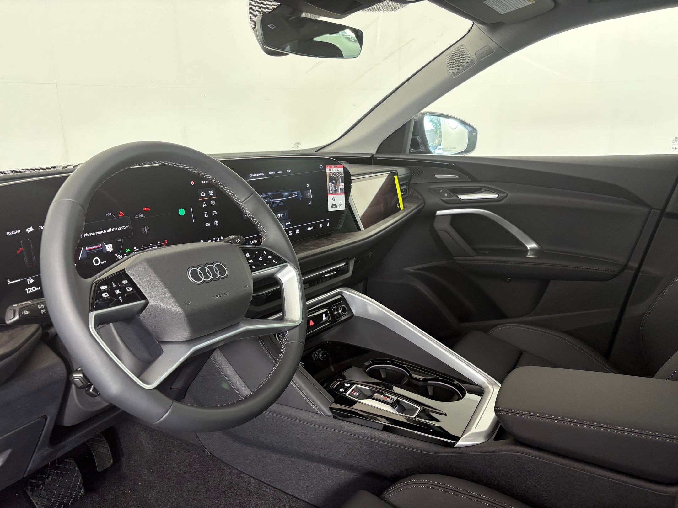 2025 Audi Q5 2.0T Prestige photo 4