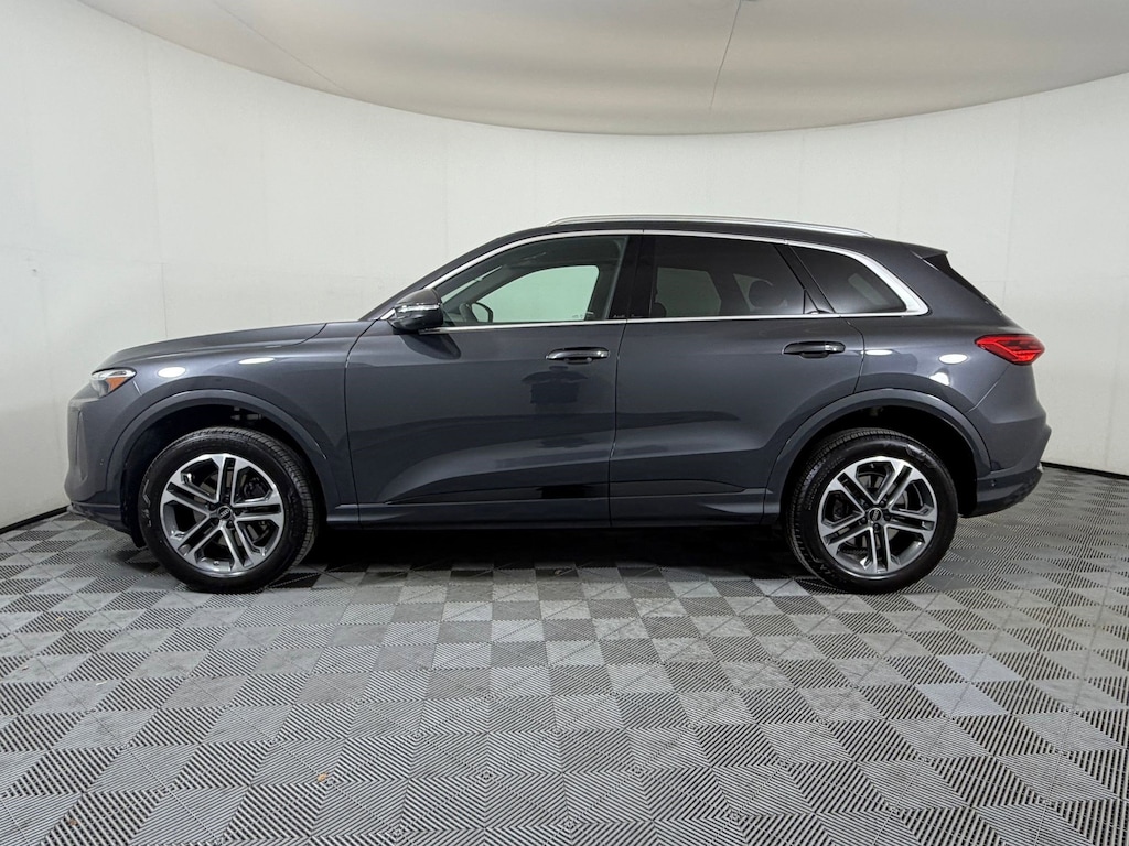 Certified 2025 Audi Q5 Premium SUV