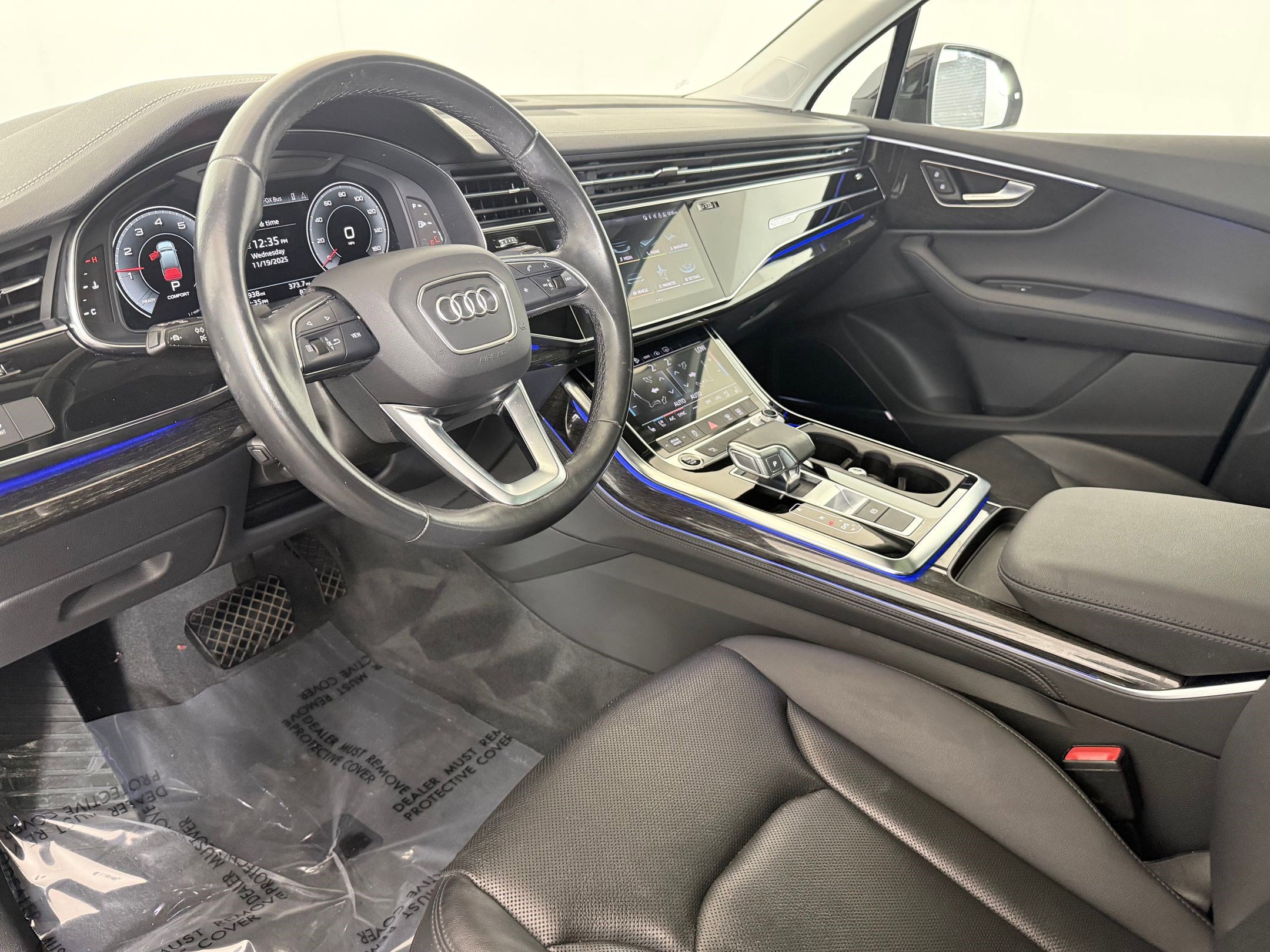 2023 Audi Q7 Premium Plus photo 4