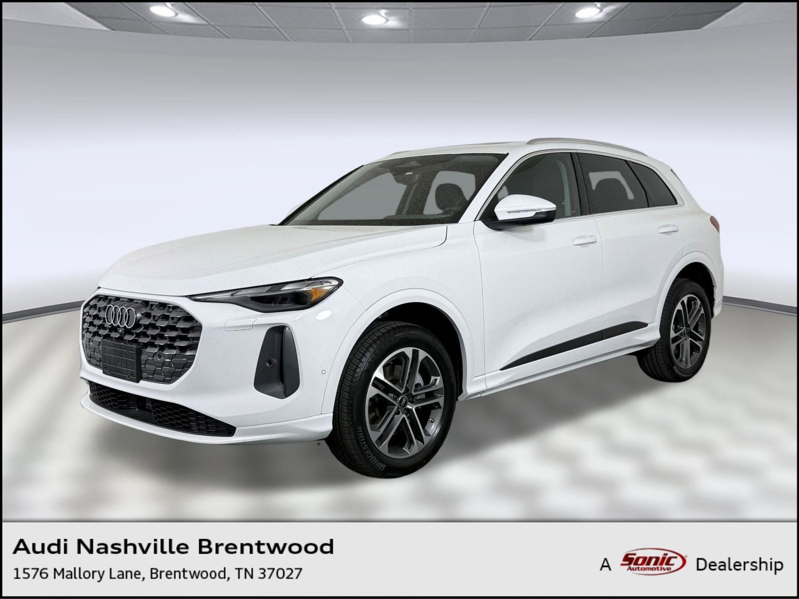 2025 Audi New Q5 Premium's photo