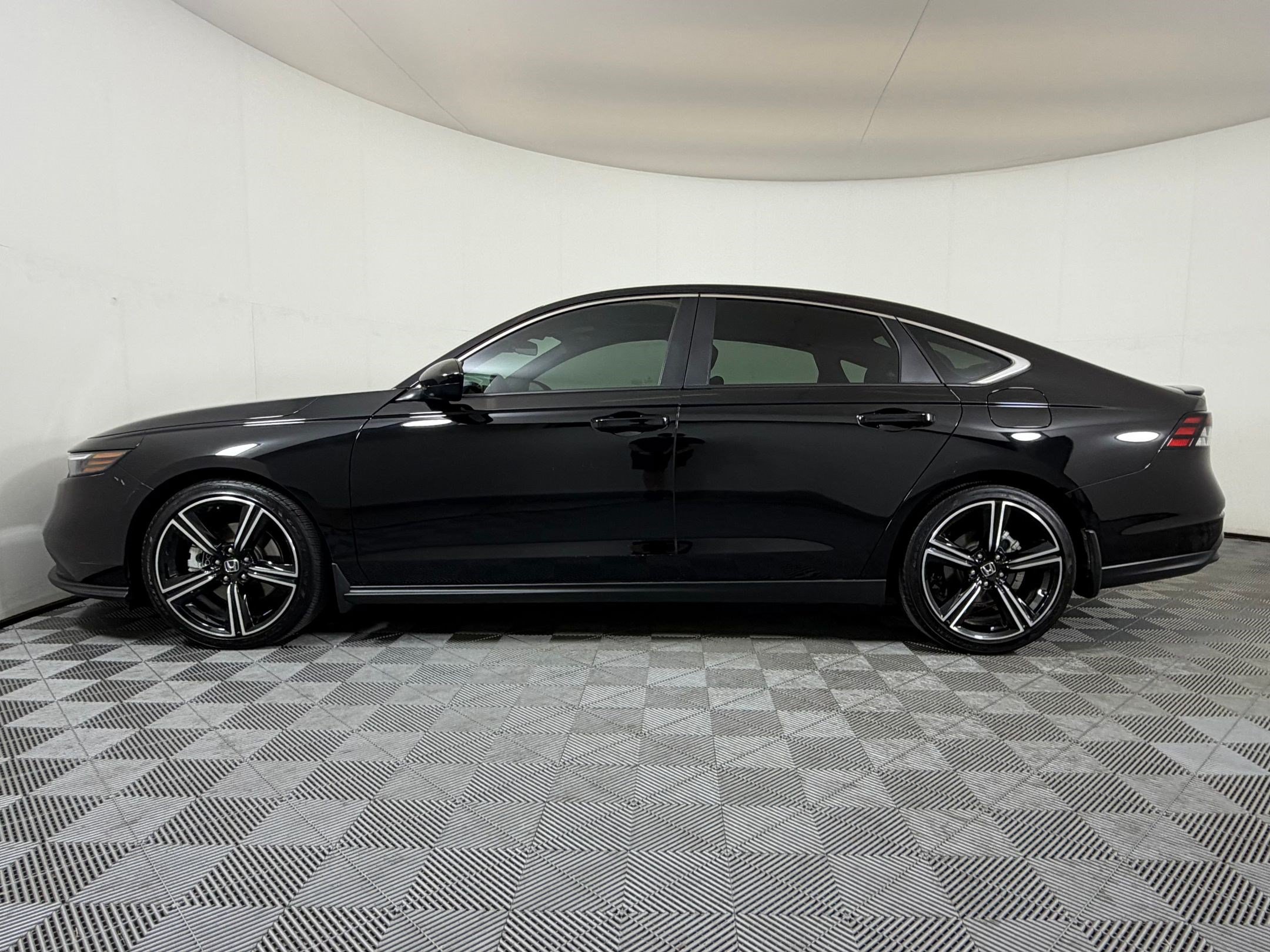 Used 2025 Honda Accord Hybrid Sport Sedan