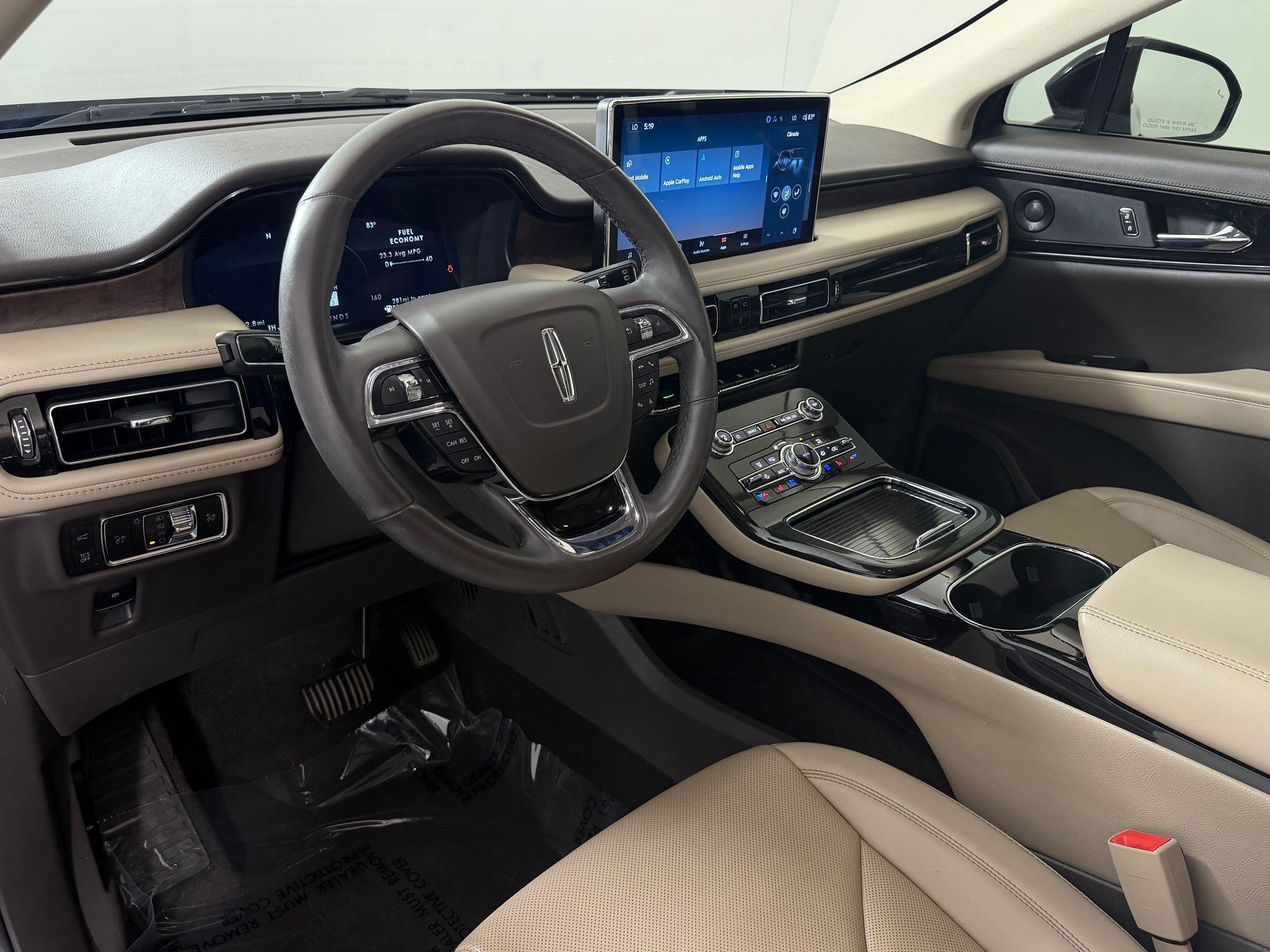 Nautilus Reserve SUV