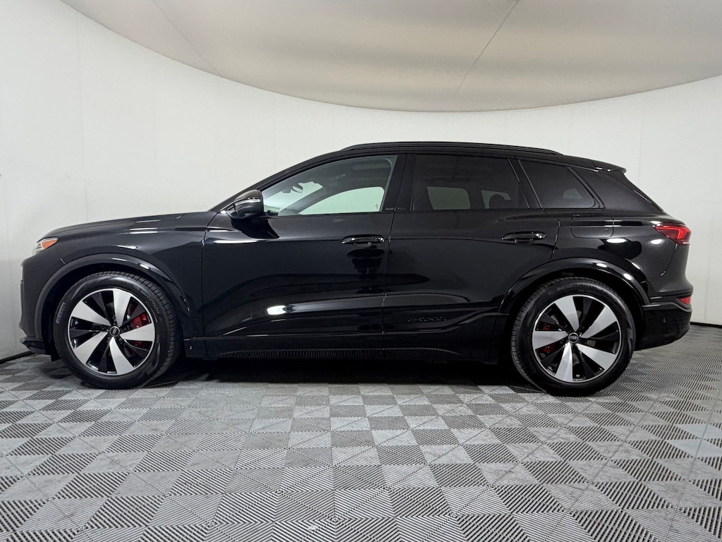 New 2027 Audi SQ6 e-tron Premium Plus SUV