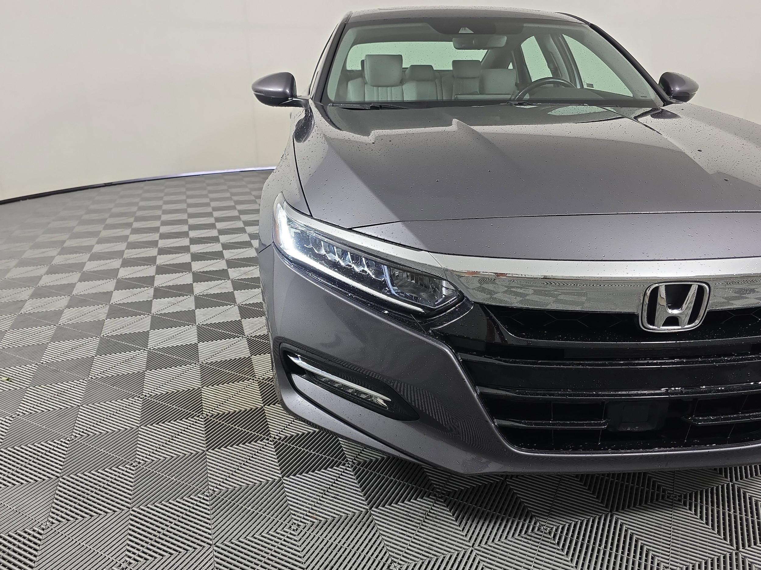 Used 2018 Honda Accord Hybrid EX-L with VIN 1HGCV3F65JA015117 for sale in Brentwood, TN