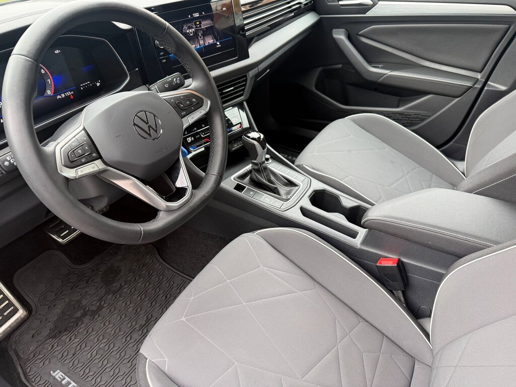 Used 2025 Volkswagen Jetta Sport Sedan