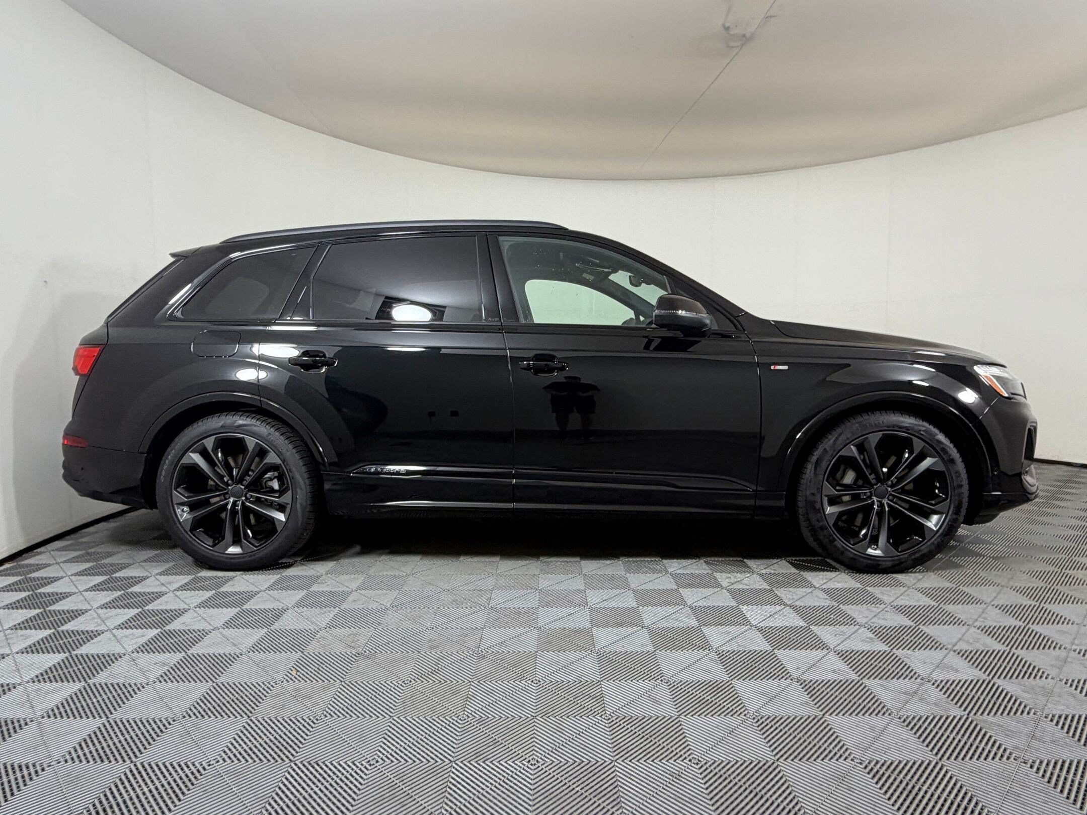 2026 Audi Q7 Prestige SUV