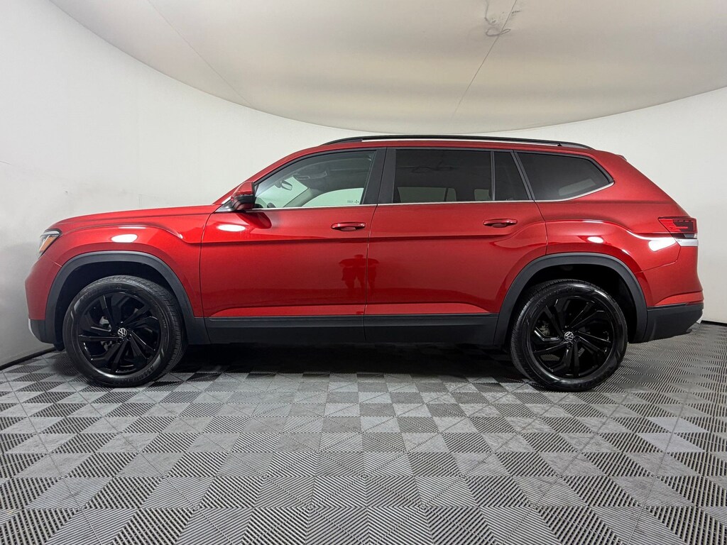 Used 2023 Volkswagen Atlas 3.6L V6 SE w/Technology SUV