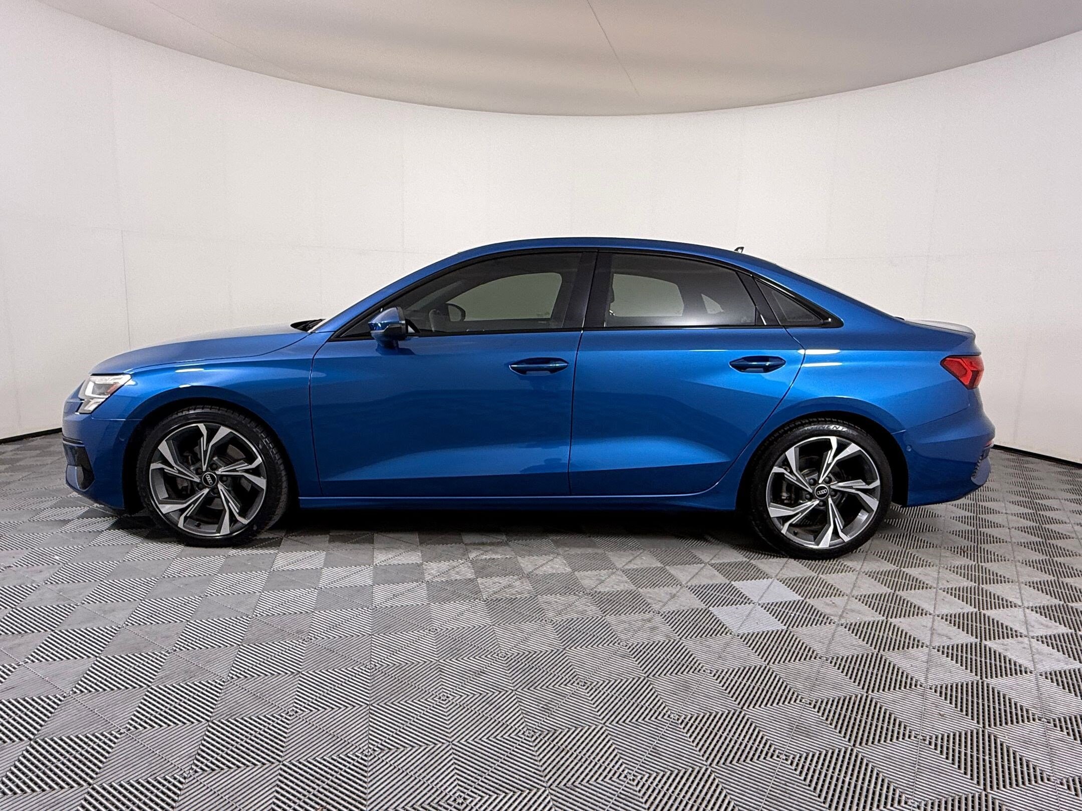 2023 Audi A3 Premium Plus photo 2