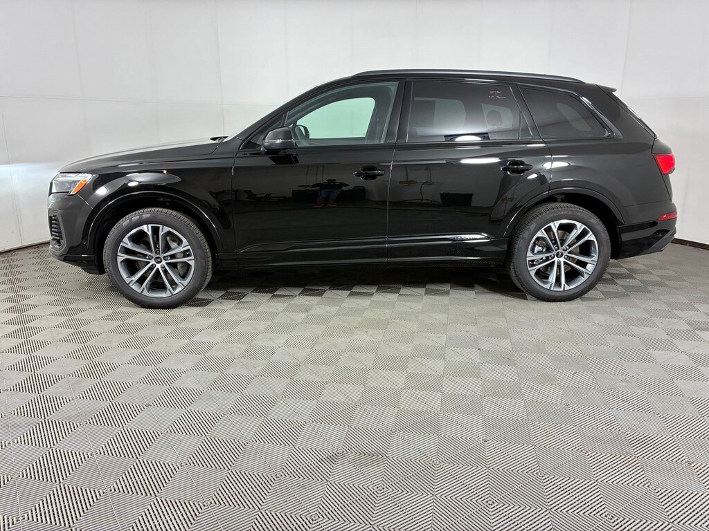 Used 2026 Audi Q7 Premium SUV