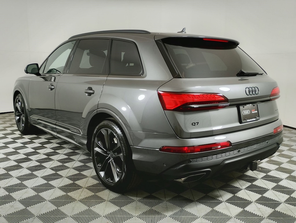 New 2026 Audi Q7 55 Premium Plus SUV