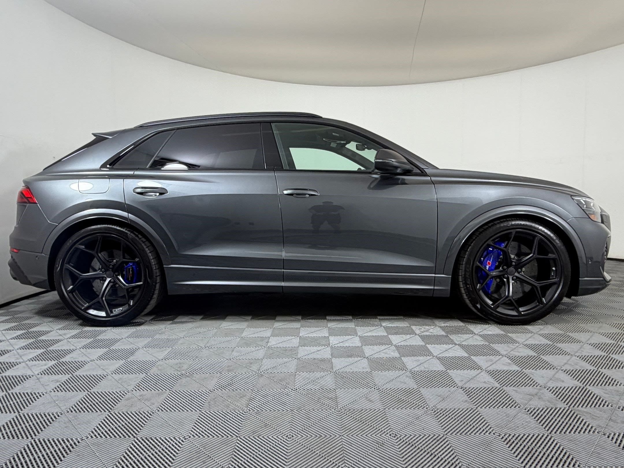 RS Q8 Performance SUV
