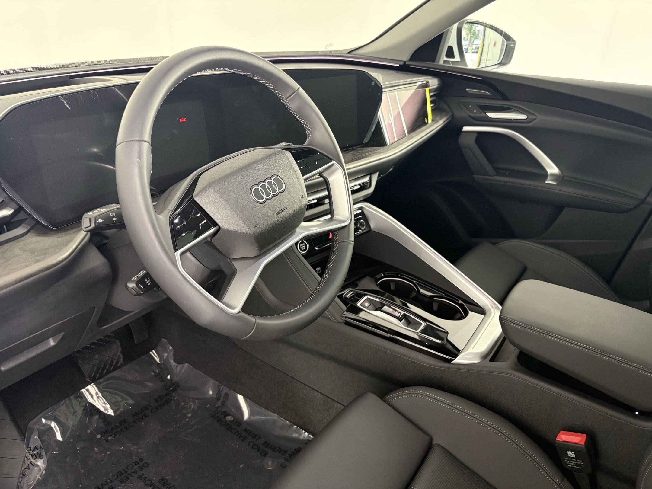 2025 Audi Q5 2.0T Prestige photo 3