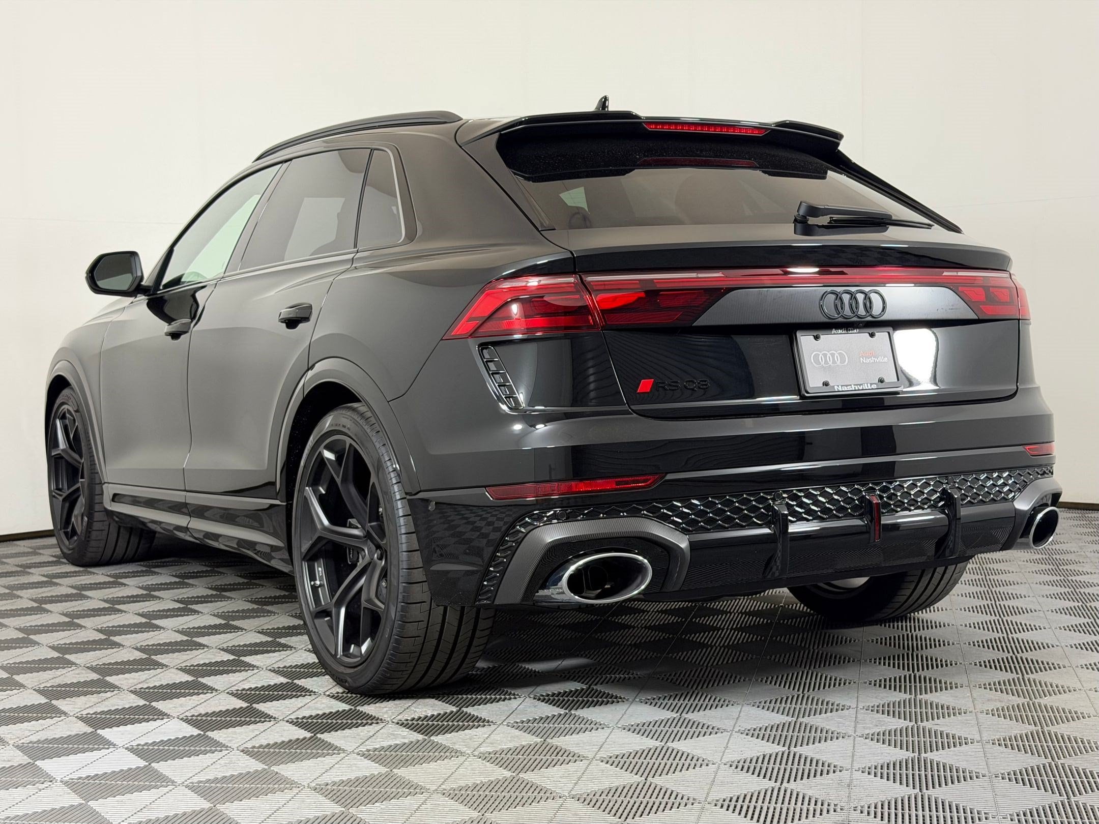 RS Q8 Performance SUV