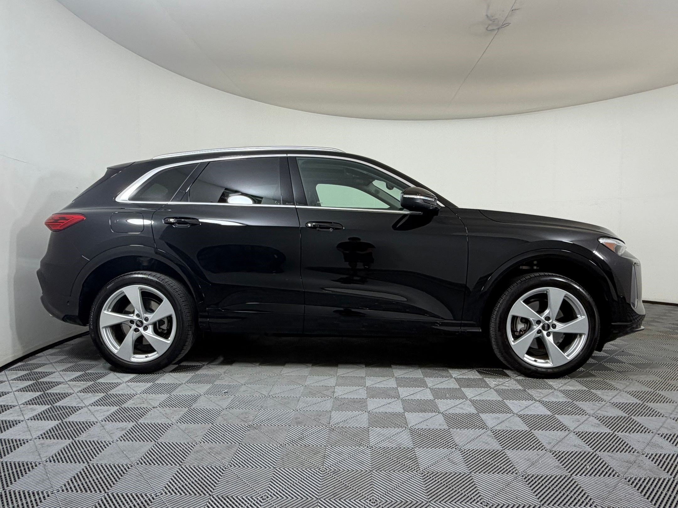 2025 Audi Q5 Premium Plus SUV